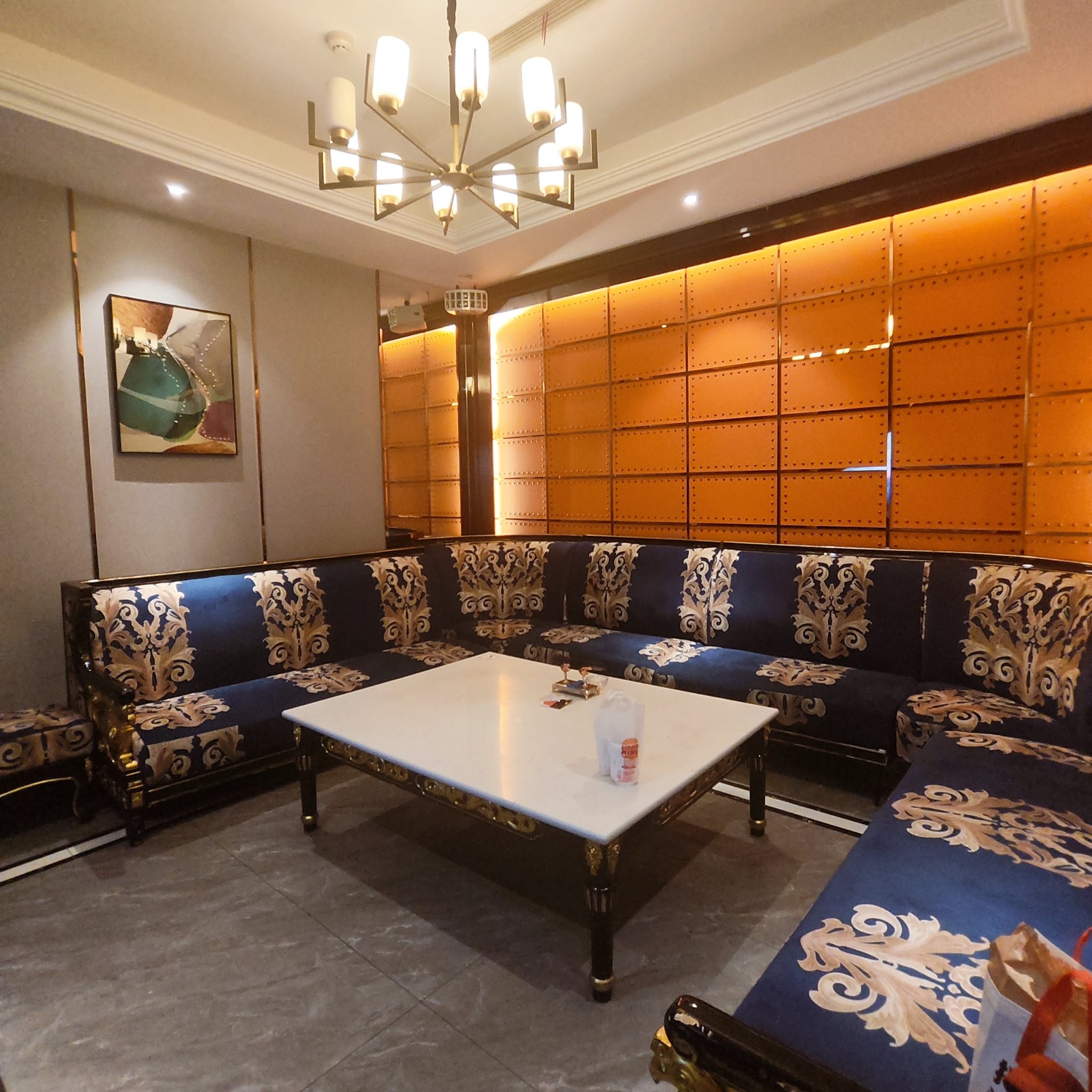 张家口中低端商务ktv优选场所-怀安县ktv预订